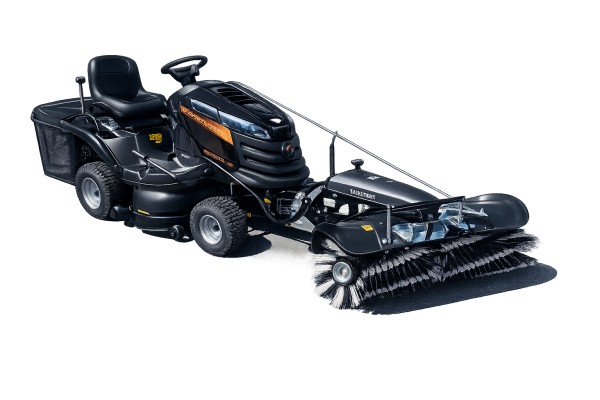 EFCO Black Edition Rasentraktor BL 270/102 Twin H mit Kehrmaschine