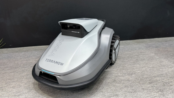 TerraMow V1000 Mähroboter – inkl. Garage / sofort lieferbar